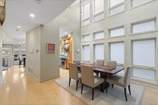 930 W Wolfram St, Chicago, IL 60657 - Photo 6