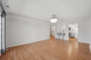 520 Biesterfield Rd, Elk Grove Village, IL 60007 - Photo 8