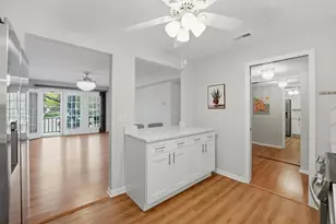 520 Biesterfield Rd, Elk Grove Village, IL 60007 - Photo 12