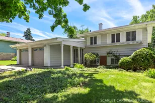 21W061 Kensington Rd, Lombard, IL 60148 - Photo 1