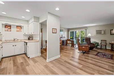 3913 Saratoga Avenue #G-204, Downers Grove, IL 60515 - Photo 4