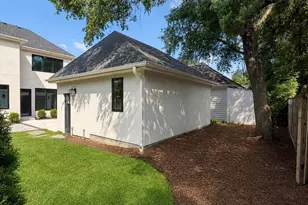 827 S Monroe St, Hinsdale, IL 60521 - Photo 30