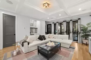 2254 W Roscoe St, Chicago, IL 60618 - Photo 14