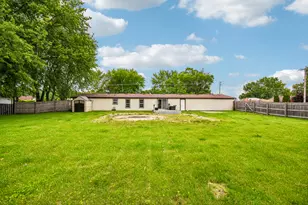 197 E Cermak Rd, Braidwood, IL 60408 - Photo 32