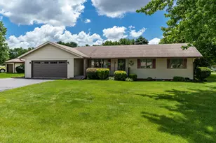 7431 Farview Dr, Cherry Valley, IL 61016 - Photo 1
