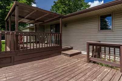 7431 Farview Drive, Cherry Valley, IL 61016 - Photo 10