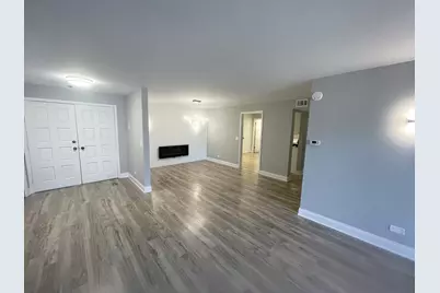 121 S Spruce Avenue #103, Wood Dale, IL 60191 - Photo 10