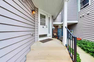 1951 N Stillwater Rd, Arlington Heights, IL 60004 - Photo 4