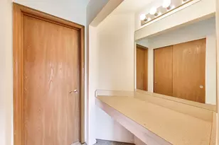 1951 N Stillwater Rd, Arlington Heights, IL 60004 - Photo 18