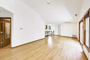 1951 N Stillwater Rd, Arlington Heights, IL 60004 - Photo 10