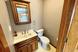 1606 Prospect Ave, Lasalle, IL 61301 - Photo 8