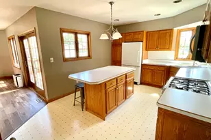 1606 Prospect Ave, Lasalle, IL 61301 - Photo 4