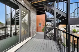 3740 N Clifton Ave, Chicago, IL 60613 - Photo 22