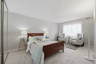 731 Shoreline Cir, Schaumburg, IL 60194 - Photo 16