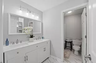 731 Shoreline Cir, Schaumburg, IL 60194 - Photo 18