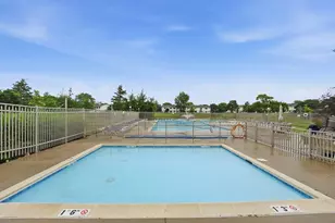 731 Shoreline Cir, Schaumburg, IL 60194 - Photo 40