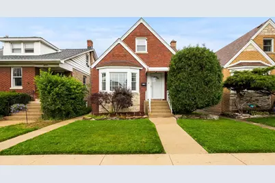 4914 W Warwick Avenue, Chicago, IL 60641 - Photo 1
