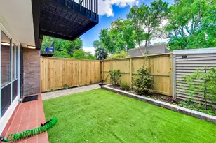 5616 S Harper Ave, Chicago, IL 60637 - Photo 32