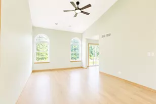 5445 Ridge Crossing, Hanover Park, IL 60133 - Photo 8
