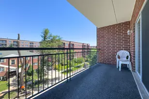 1325 Perry St, Des Plaines, IL 60016 - Photo 32