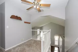2290 Applewood Ln, Woodstock, IL 60098 - Photo 16