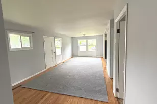 213 Butte Ln, Carpentersville, IL 60110 - Photo 10