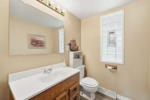 1200 175th St, East Hazel Crest, IL 60429 - Photo 12