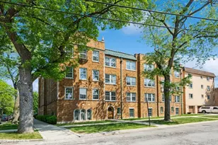 6885 N Overhill Ave, Chicago, IL 60631 - Photo 2