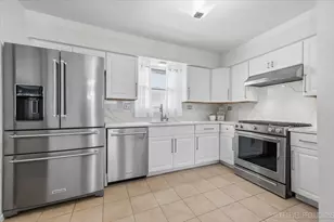 754 N Michigan St, Elmhurst, IL 60126 - Photo 12