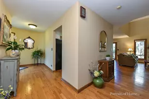 403 Dillman Ct, Naperville, IL 60540 - Photo 4
