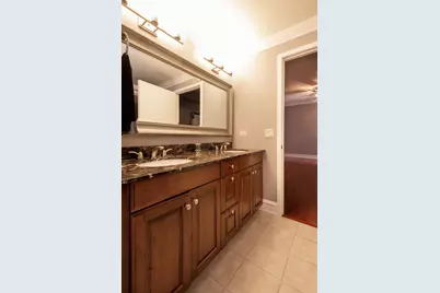 310 S Michigan Avenue #1908, Chicago, IL 60604 - Photo 8