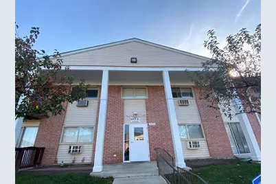 693 E Fullerton Avenue #205, Glendale Heights, IL 60139 - Photo 1