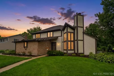 942 Montgomery Court, Naperville, IL 60540 - Photo 2