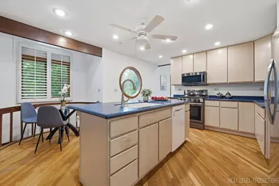 942 Montgomery Court, Naperville, IL 60540 - Photo 14