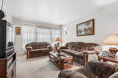 3824 N Pittsburgh Avenue, Chicago, IL 60634 - Photo 6
