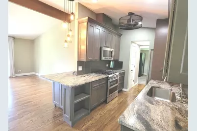 83 Wildwood Drive, Barrington, IL 60010 - Photo 8
