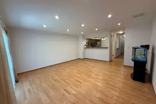 1910 Grove Ave, Schaumburg, IL 60193 - Photo 6