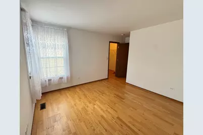 1910 Grove Avenue, Schaumburg, IL 60193 - Photo 12