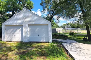 1826 W 1st St, Dixon, IL 61021 - Photo 20
