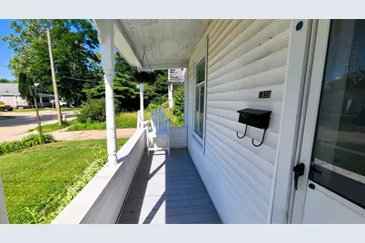 1826 W 1st Street, Dixon, IL 61021 - Photo 2