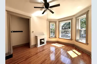 2424 N Mozart Street #1, Chicago, IL 60647 - Photo 6