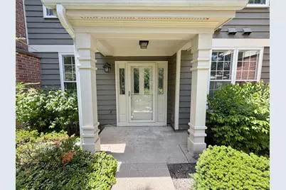 112 Harvard Court, Glenview, IL 60025 - Photo 2