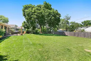 48 Park Ave, Cary, IL 60013 - Photo 28