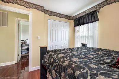 886 Quincy Court, Island Lake, IL 60042 - Photo 12