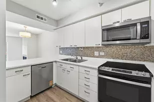 811 Chicago Ave, Evanston, IL 60202 - Photo 6