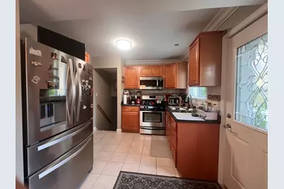 9220 Luna Avenue, Morton Grove, IL 60053 - Photo 6