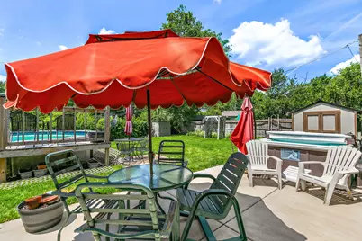 7798 Kingsbury Drive, Hanover Park, IL 60133 - Photo 20