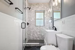 1702 W Catalpa Ave, Chicago, IL 60640 - Photo 18