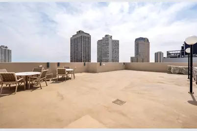 2728 N Hampden Court #1302, Chicago, IL 60614 - Photo 12