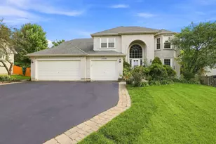 17110 Arbor Creek Dr, Plainfield, IL 60586 - Photo 2